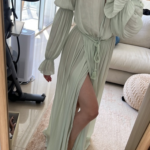 Mint green maxi dress size xs. NWT! - Picture 3 of 4